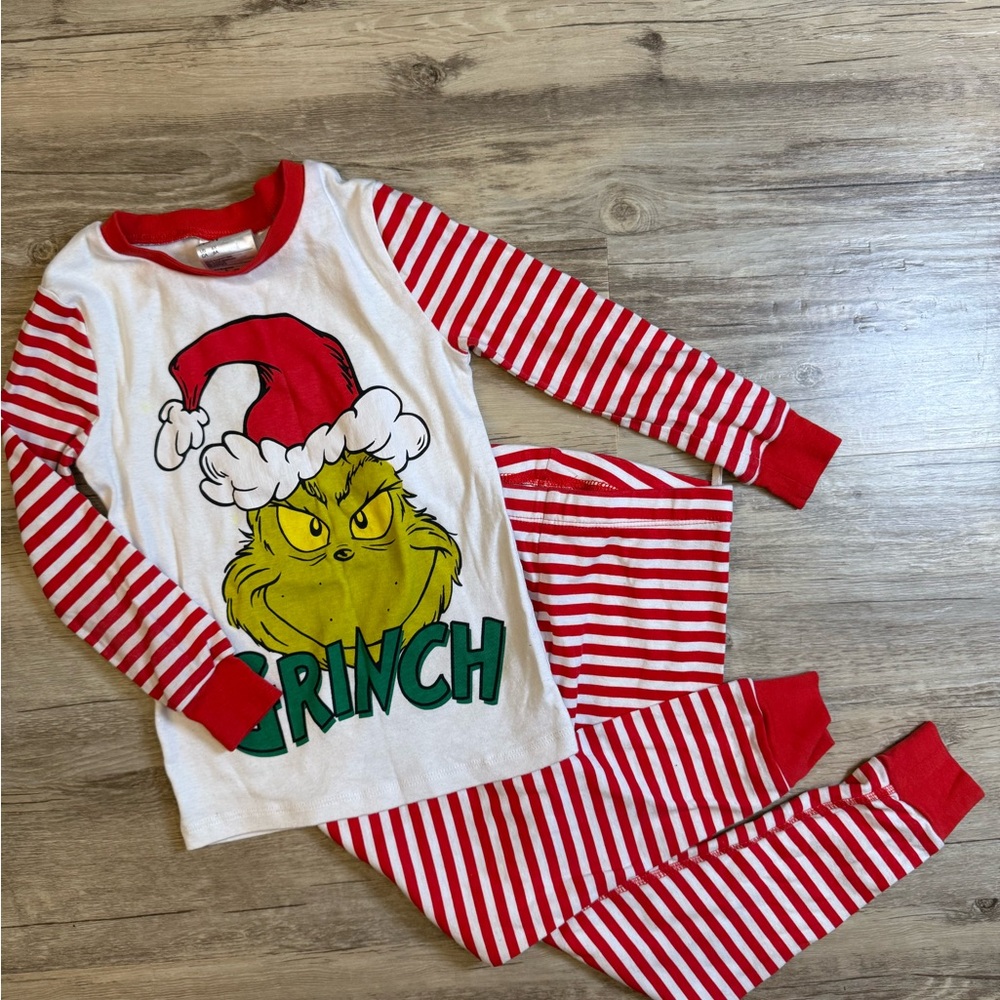 H&M Grinch Kids Pajama Set - Red and White - Size 6Y